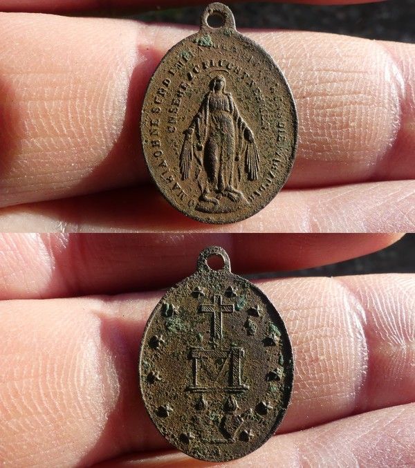 Medaille miraculeuse de la rue du Bac XIX ième siècle 38f52c33