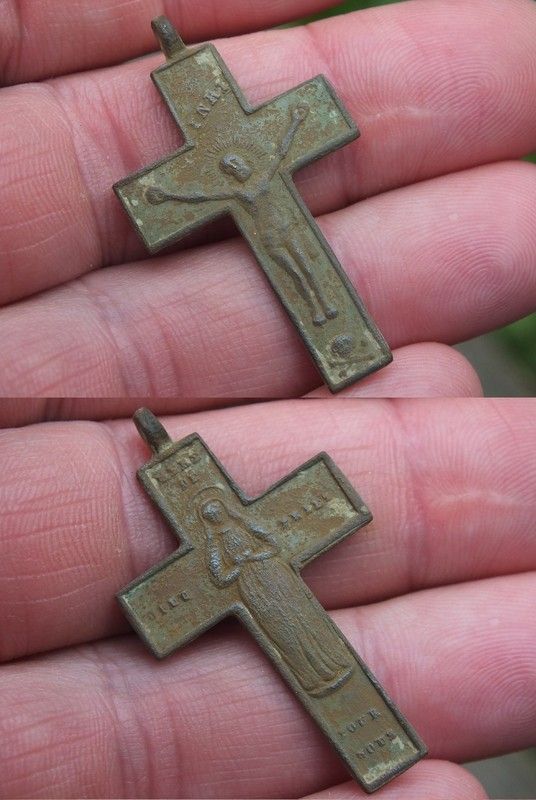 Crucifix pendentif  XIX-XXieme siÃ¨cle