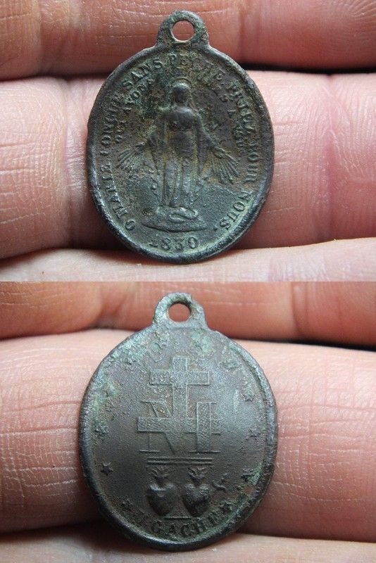 encore une médaille miraculeuse de la rue du Bac D15c7bfd